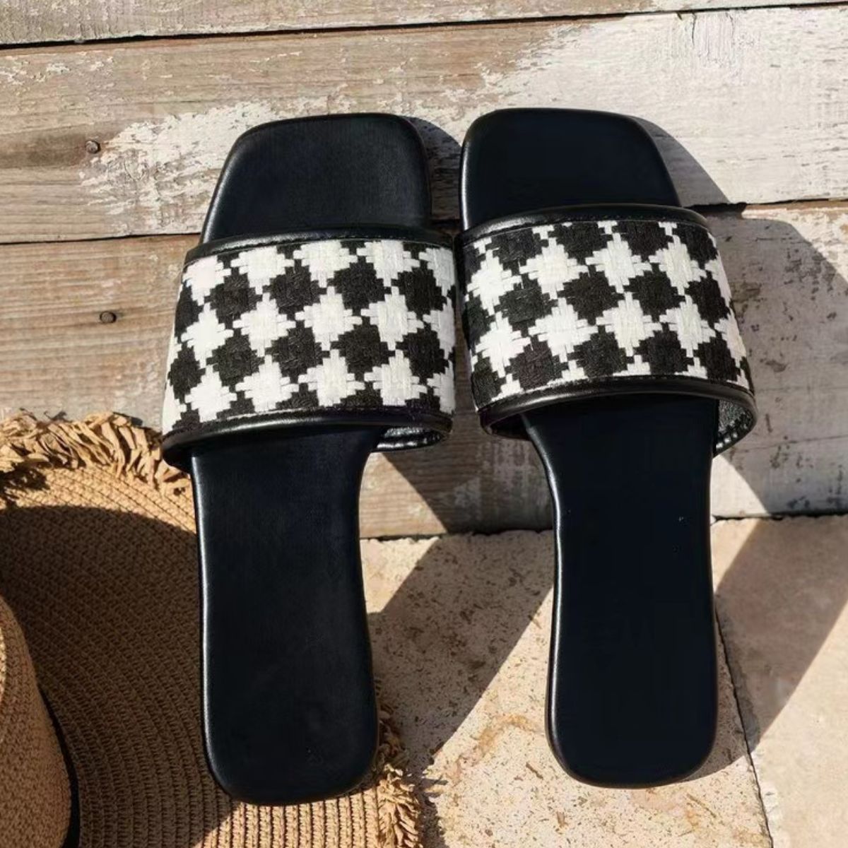 Houndstooth Plaid Open Toe Shoes